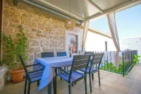 Apartments Tarragon - 3-Star