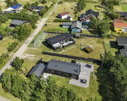 "Sheyla" - 150m from the Sea Hotels in Saeby