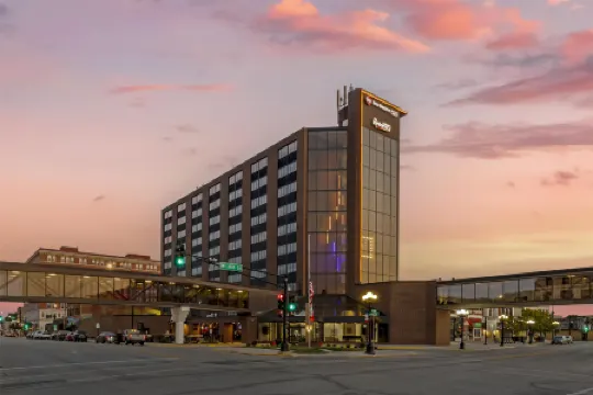 Executive Residency by Best Western Waterloo  Cedar Falls