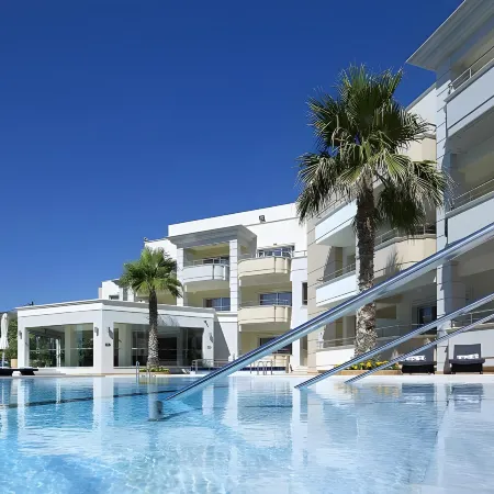 Molos Bay Hotel