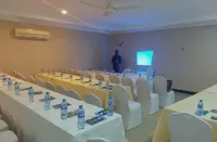 The Lahe Hotels - 3 звезды