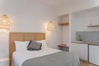 Bounce Noosa Hotels in Tewantin