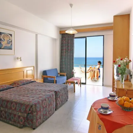Corallia Beach Hotel Apartments