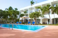 Time Out Hotel - Pools