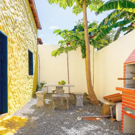 Casa Amarela em Icaraí de Amontada Отели в г. Амонтада