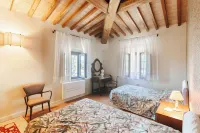 Podere Giglio Hotels in Empoli