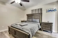 Steps to Playground Family Home in Douglasville! - Wifi