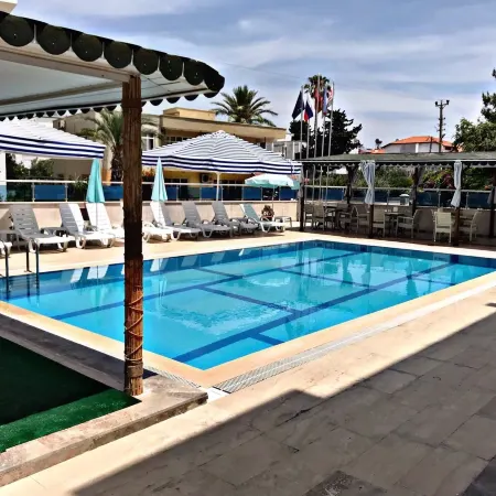 Lotus Hotel