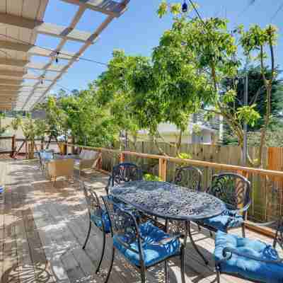 Vacation Rental Home ~ 1 Mi to Carmel Beach! Others
