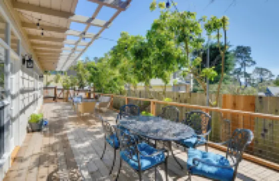 Vacation Rental Home ~ 1 Mi to Carmel Beach!
