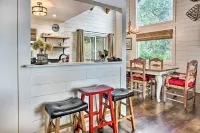 Lovely Lake Arrowhead Cabin w/ Furnished Deck - Parkering