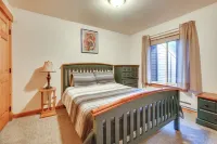 Mccall Vacation Rental ~ 1/2 Mi to Payette Lake! - Balcony
