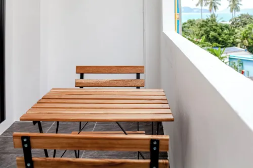 Stay White Orchid - Guest houses