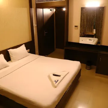 Hotel Varshan International