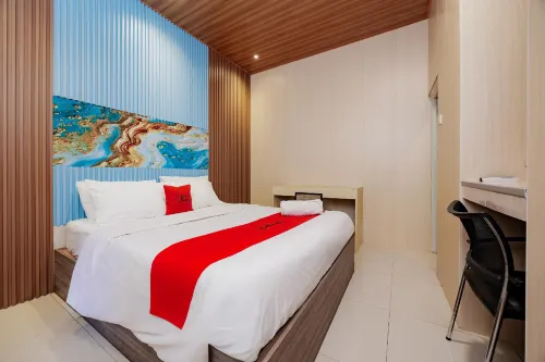 RedDoorz Near Exit Toll Bogor - Pensionaatit