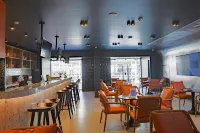 Flow Spectrum Resort Sahl Hasheesh - bars