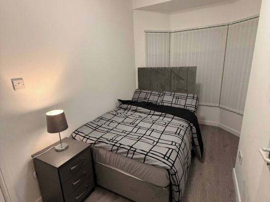 Stylish Dream Home With 4 En-suite Bedrooms