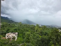 Hotel Rajpur Heights - Mountain view