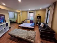 Spacious Charming DC Row House + Free Parking-Sleeps 17 Guests Hotels near Benning Park