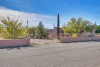 Pet-friendly Tucson Retreat w/ Kitt Peak Views! - Wifi