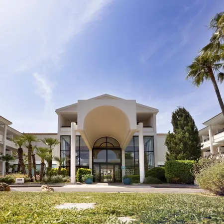 Aparthotel Bahia Pollensa