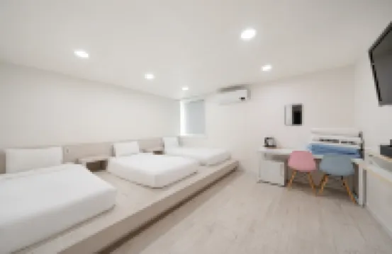 Coin Hotel Yeosu โรงแรมใกล้เกาะโอดงโด