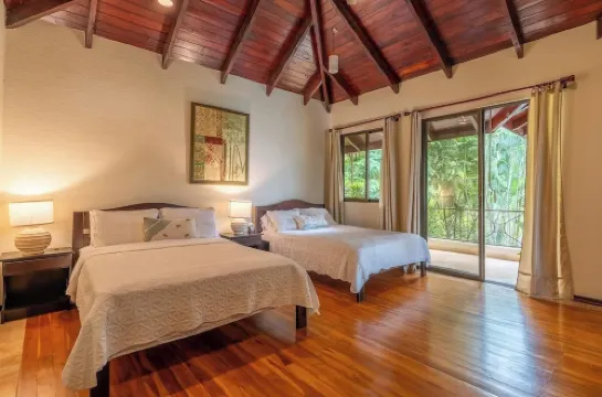 Luxury and Comfort in your own tropical resort