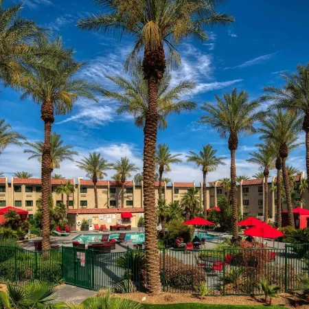 Silver Sevens Hotel & Casino