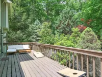 A Family Woodland Retreat Hotels in Penn Forest Township