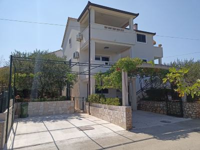 Apartments Romarin