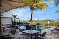 Modern Studio near Petra Christian University at The Square Surabaya Apartment By Travelio