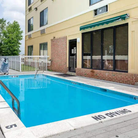 Comfort Suites Dover University Area