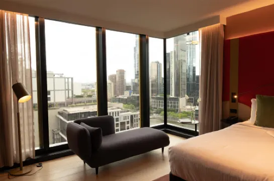 ควินซี่ โฮเทล เมลเบิร์น