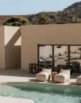 AMÉNTE Mindful Suites - Pools