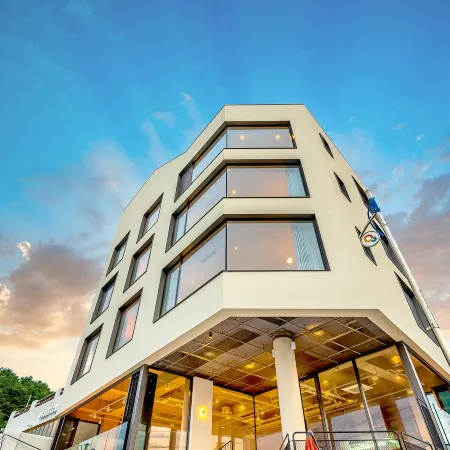 Yangyang Mahalo Hotel (Yangridan-Gil, Jukdo Beach)