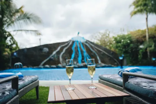 NAIBOR VILLA -  Holiday Villas