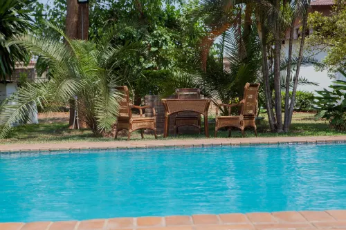 The Ad Lib Executive Lodge - bar
