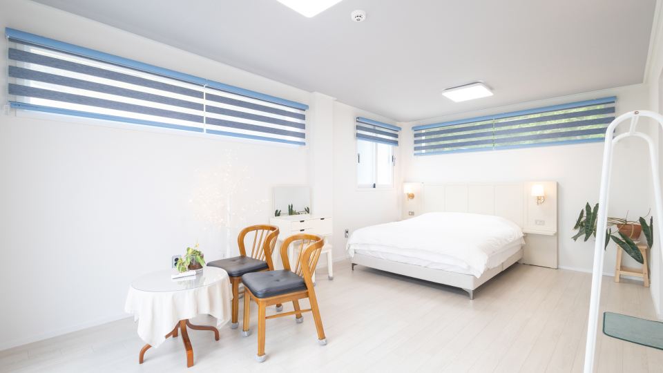 Tongyeong Full Verde Pool Villa Pension
