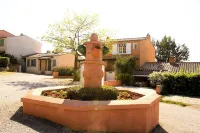 House with beautiful pool on the Côte d'Azur