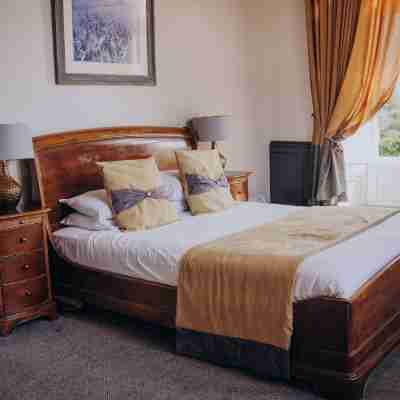 Cave Castle Hotel Rooms