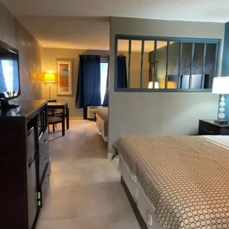 Guest Inn Lake City