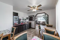 Rodeway Inn Brush - 2-Star