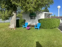 Cedars Motel