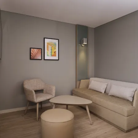 Holiday Inn & Suites Sunshine Coast by IHG