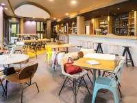 Ibis Zurich Messe Airport Hotels near Seebach