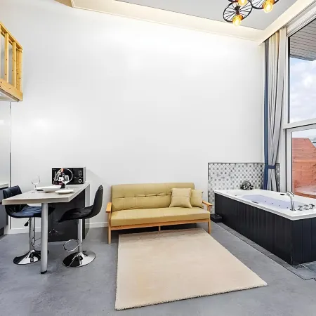 Gipei Wool Story Pension