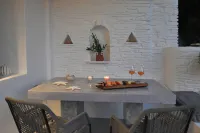 Vivian Suites Tinos - Boutique