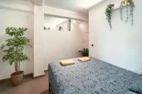 Antwerp Central Apartment for 7