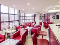 Hôtel Mercure Cergy-Pontoise Centre - 조식 운영