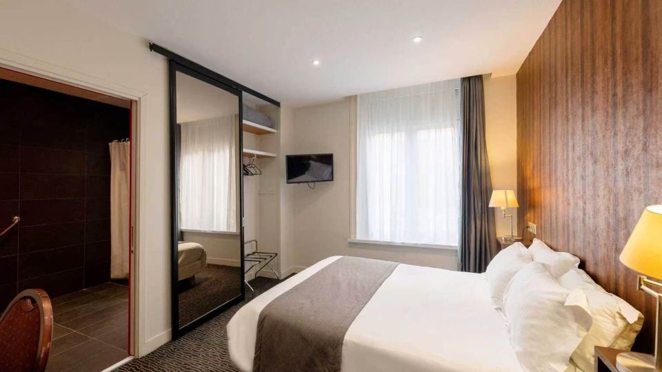 Metropol Hotel